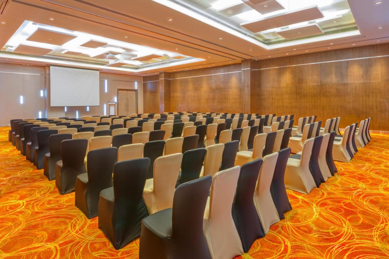 Novotel Bengaluru Outer Ring Road Εξωτερικό φωτογραφία