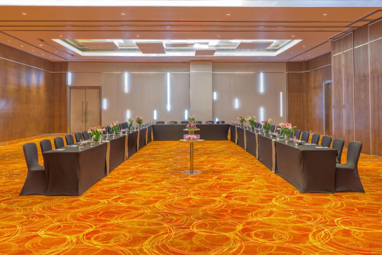 Novotel Bengaluru Outer Ring Road Εξωτερικό φωτογραφία