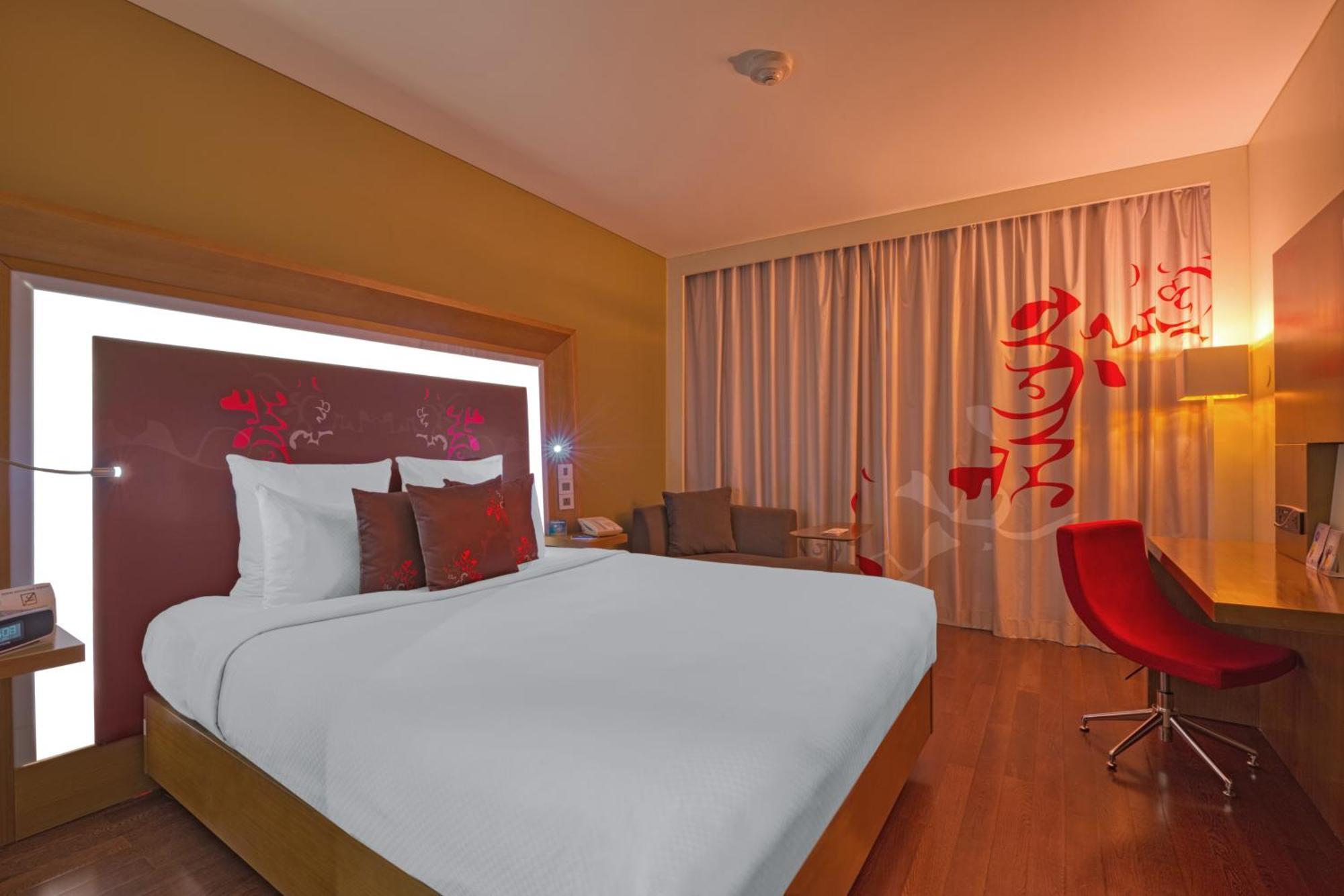 Novotel Bengaluru Outer Ring Road Εξωτερικό φωτογραφία
