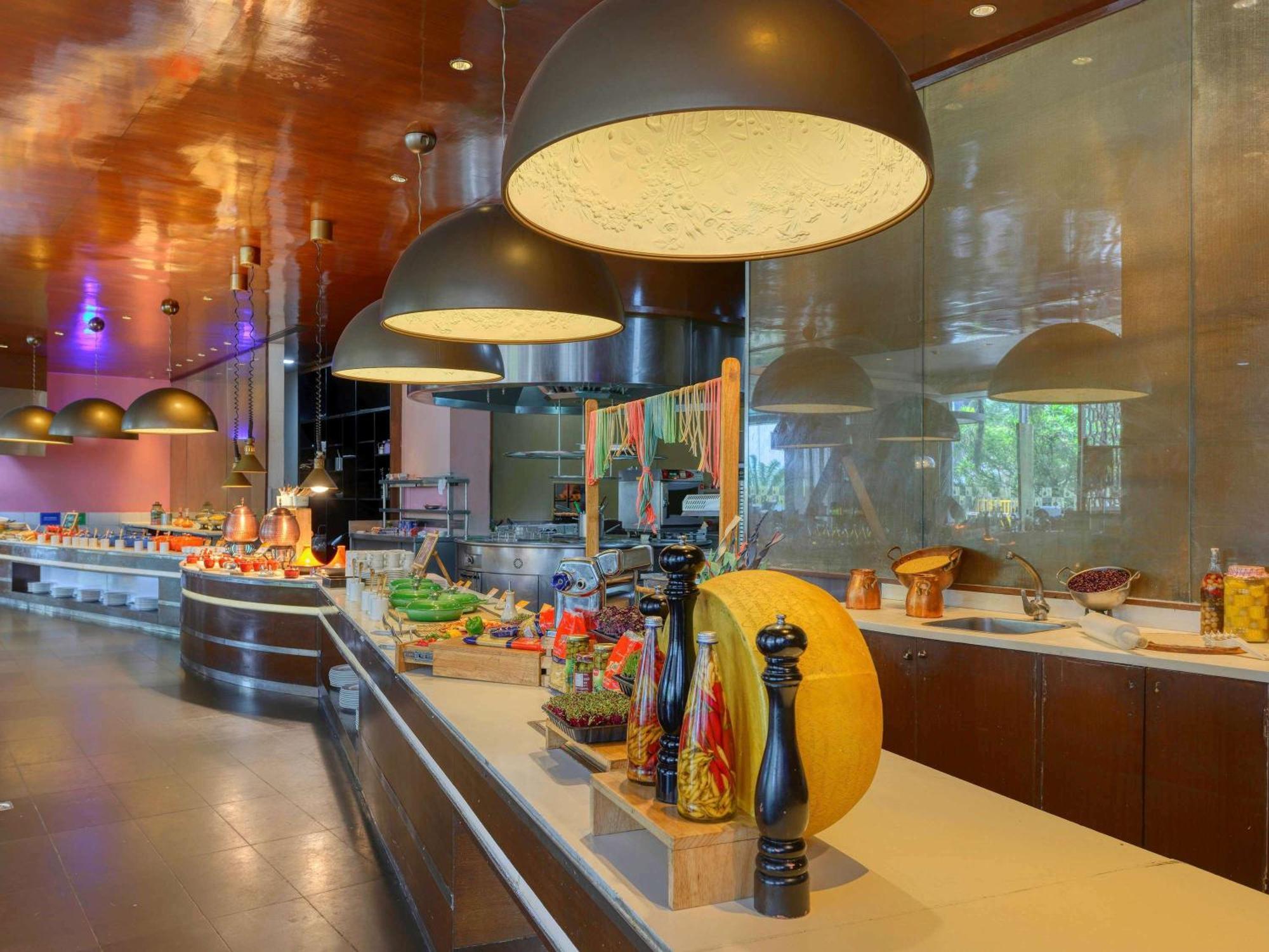 Novotel Bengaluru Outer Ring Road Εξωτερικό φωτογραφία
